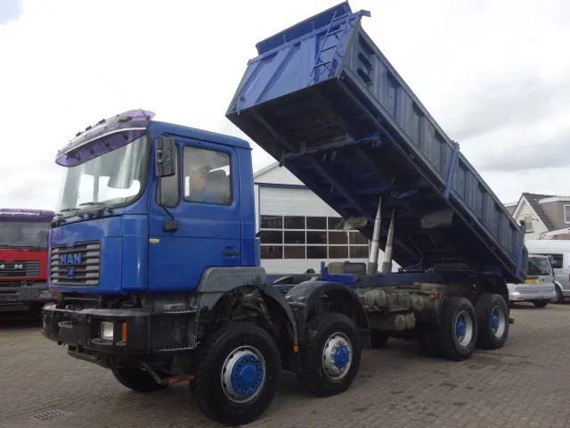 MAN 35.414 8x8 meiller kipper manual diesel pomp - Самосвал камион: снимка 2 MAN 35.414 8x8 meiller kipper manual diesel pomp - Самосвал камион: снимка 2