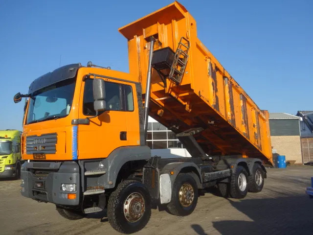 MAN TGA 41.440 8X6 MEILLER 22 CUB MANUAL GEARBOX - Самосвал камион: снимка 3 MAN TGA 41.440 8X6 MEILLER 22 CUB MANUAL GEARBOX - Самосвал камион: снимка 3