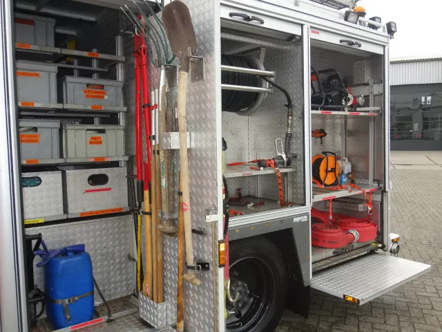 Пожарна кола Mercedes-Benz 1325 godiva pump bomberos: снимка 19