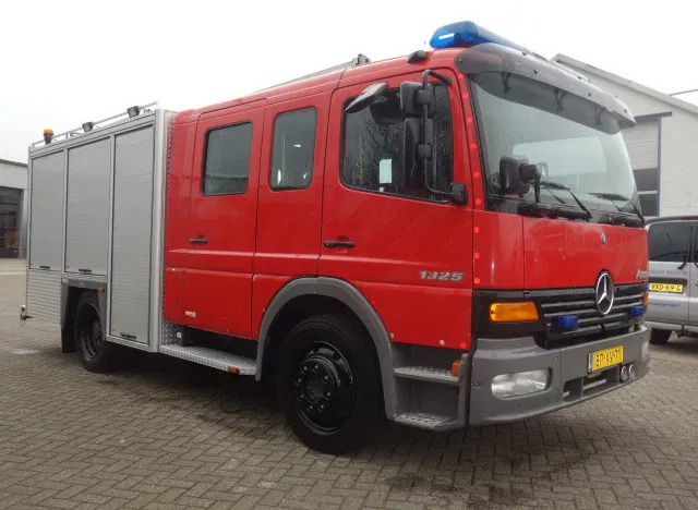 Пожарна кола Mercedes-Benz 1325 godiva pump bomberos: снимка 6