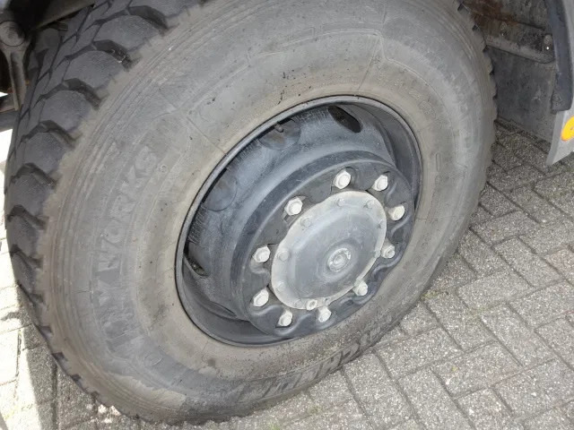 Пожарна кола Mercedes-Benz Actros 1831 4X4 ZIEGLER BOMBEROS POMP,2500 L TANK: снимка 14 Пожарна кола Mercedes-Benz Actros 1831 4X4 ZIEGLER BOMBEROS POMP,2500 L TANK: снимка 14