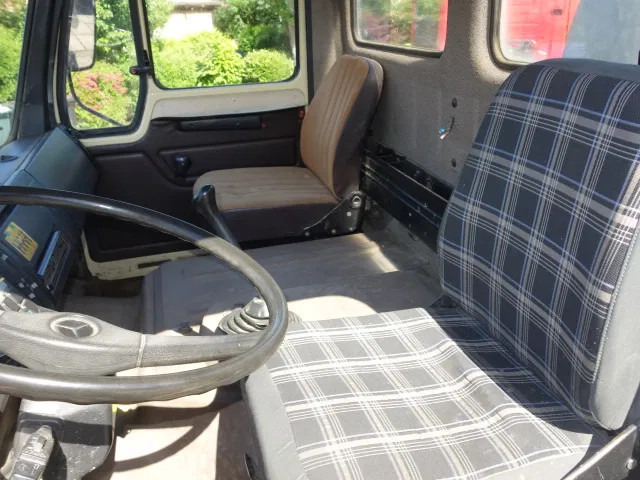Камион цистерна Mercedes-Benz MB 2222 6X4 VACUUM TOILET TRUCK WITH PUMP: снимка 7
