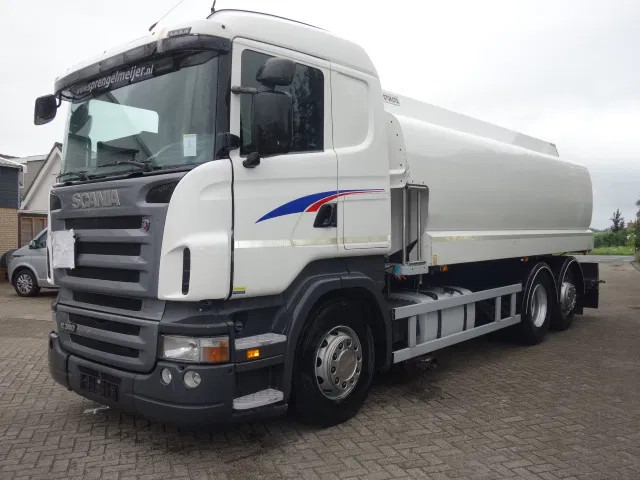 Scania R380 6X2 19200 LITER TANK,MANUAL GEARBOX - Камион цистерна: снимка 2 Scania R380 6X2 19200 LITER TANK,MANUAL GEARBOX - Камион цистерна: снимка 2