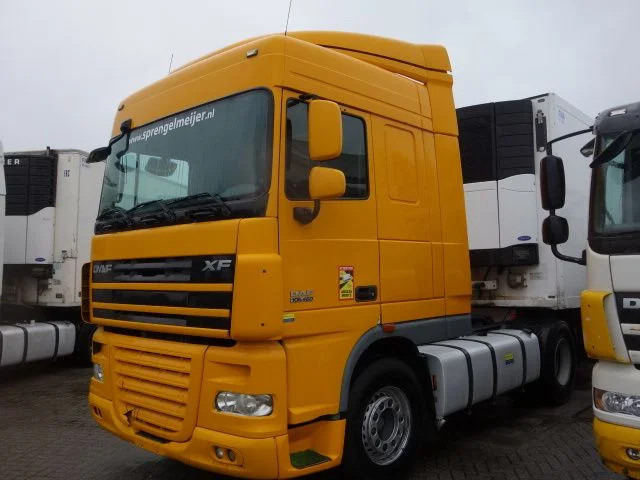 DAF XF 105.460 2 diesel tanken - Влекач: снимка 3 DAF XF 105.460 2 diesel tanken - Влекач: снимка 3