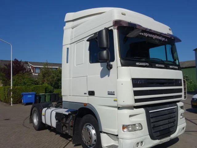 DAF XF 105.460 zf intarder - Влекач: снимка 2 DAF XF 105.460 zf intarder - Влекач: снимка 2
