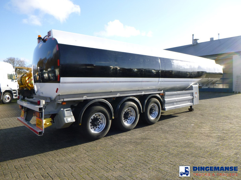 Crane Fruehauf Fuel tank alu 40.4 m3 / 6 comp - Полуремарке цистерна: снимка 4 Crane Fruehauf Fuel tank alu 40.4 m3 / 6 comp - Полуремарке цистерна: снимка 4