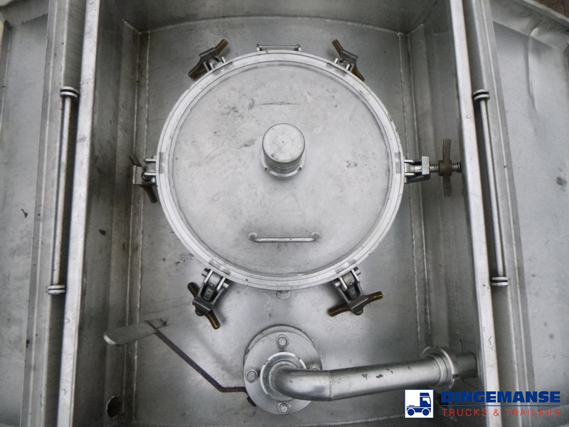Лизинг на Dijkstra Chemical tank inox L4BH 37.5 m3 / 1 comp Dijkstra Chemical tank inox L4BH 37.5 m3 / 1 comp: снимка 13