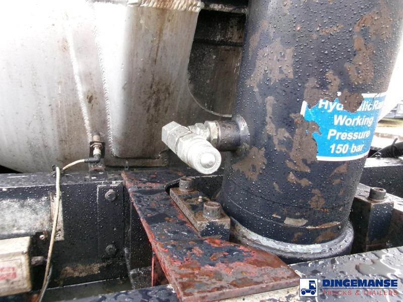 Лизинг на Feldbinder Powder tank alu 38 m3 (tipping) Feldbinder Powder tank alu 38 m3 (tipping): снимка 14