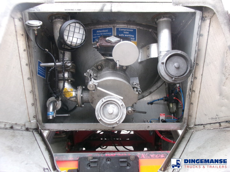 Полуремарке цистерна Feldbinder Powder tank alu 41 m3 (tipping): снимка 15