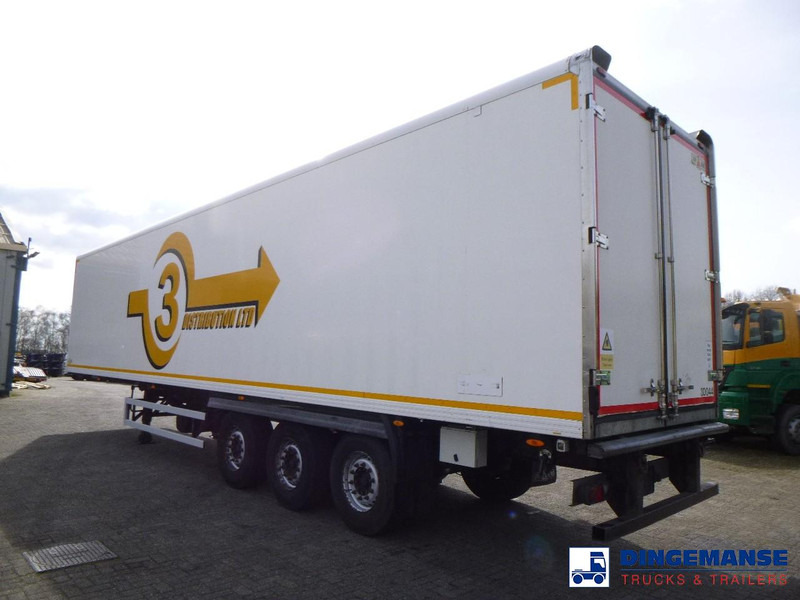 Gray Adams Frigo trailer + Carrier Vector 1850 MT - Рефрижератор полуремарке: снимка 3 Gray Adams Frigo trailer + Carrier Vector 1850 MT - Рефрижератор полуремарке: снимка 3