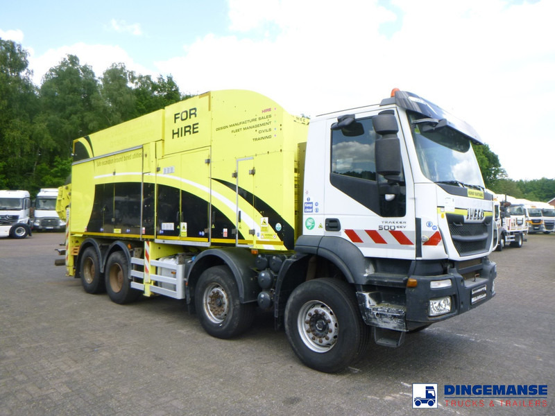 Iveco Trakker 500 8x4 MTS vacuum excavator / Saugbagger - Каналопочистваща машина: снимка 2 Iveco Trakker 500 8x4 MTS vacuum excavator / Saugbagger - Каналопочистваща машина: снимка 2