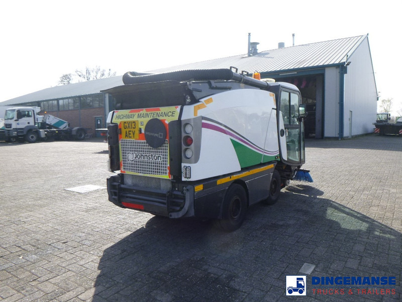 Johnston C202 compact street sweeper - Мотометачна машина: снимка 4 Johnston C202 compact street sweeper - Мотометачна машина: снимка 4