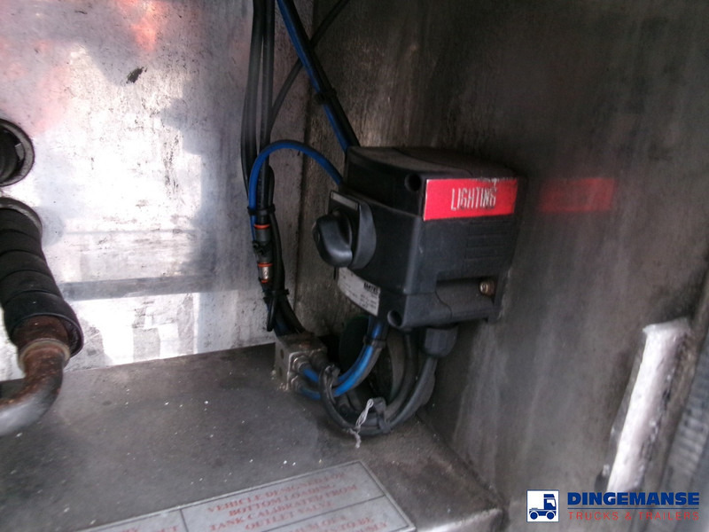 Полуремарке цистерна LAG Fuel tank alu 44.5 m3 / 6 comp + pump: снимка 19