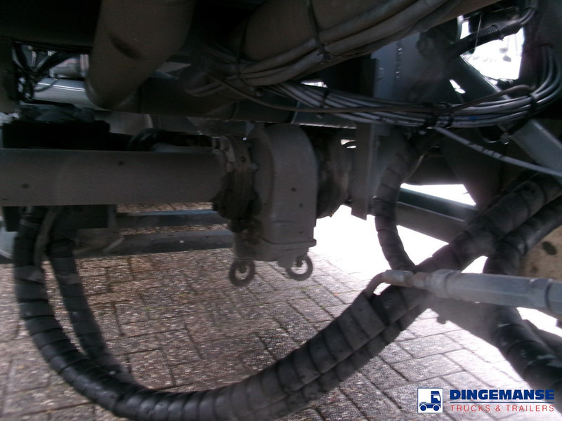 Полуремарке цистерна LAG Fuel tank alu 44.5 m3 / 6 comp + pump: снимка 17