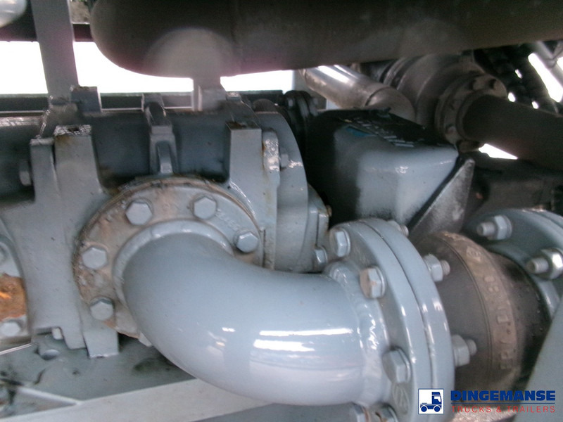 Полуремарке цистерна LAG Fuel tank alu 44.5 m3 / 6 comp + pump: снимка 16