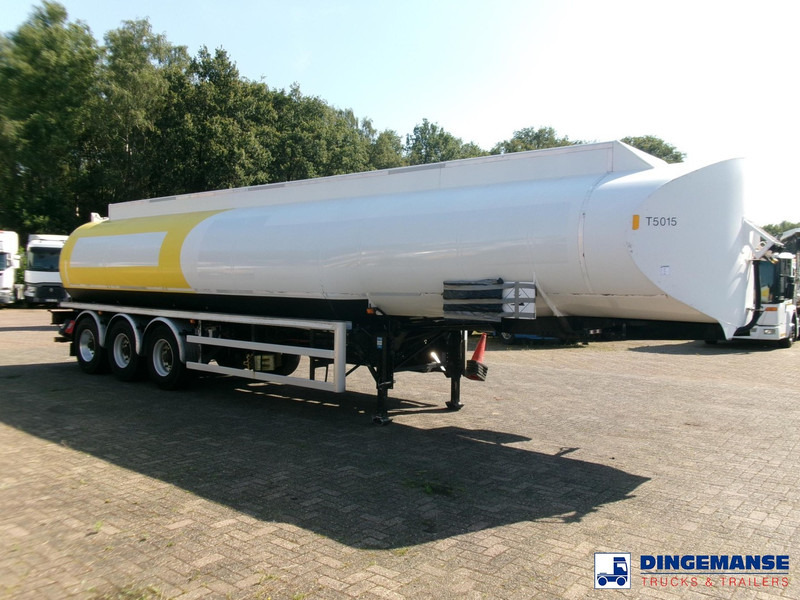 Lakeland Fuel tank alu 43 m3 / 6 comp - Полуремарке цистерна: снимка 2 Lakeland Fuel tank alu 43 m3 / 6 comp - Полуремарке цистерна: снимка 2