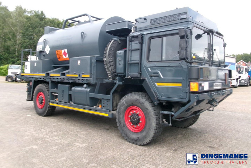 MAN HX 18.330 4X4 RHD fuel tank 5.5 m3 - Камион цистерна: снимка 2 MAN HX 18.330 4X4 RHD fuel tank 5.5 m3 - Камион цистерна: снимка 2