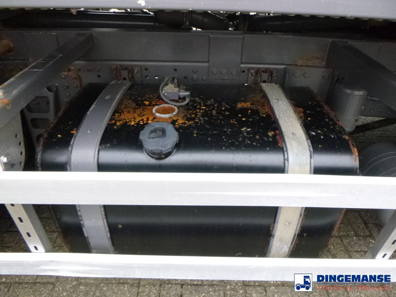 Камион цистерна MAN TGS 26.320 6X2 RHD fuel tank 20 m3 / 4 comp: снимка 10