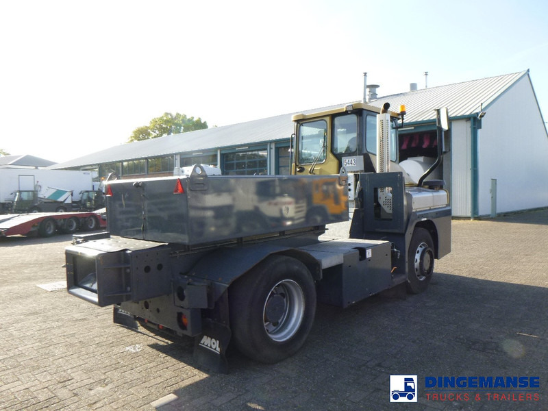 MOL RM 255 4X4 terminal drawbar tractor 150 ton - Терминален влекач: снимка 4 MOL RM 255 4X4 terminal drawbar tractor 150 ton - Терминален влекач: снимка 4