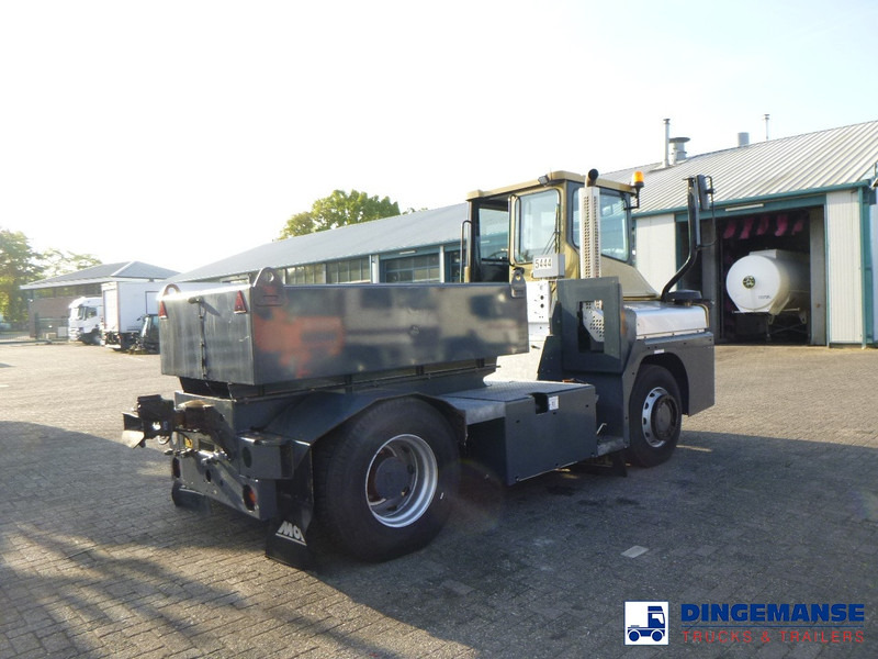 MOL RM 255 4X4 terminal drawbar tractor 150 ton - Терминален влекач: снимка 4 MOL RM 255 4X4 terminal drawbar tractor 150 ton - Терминален влекач: снимка 4