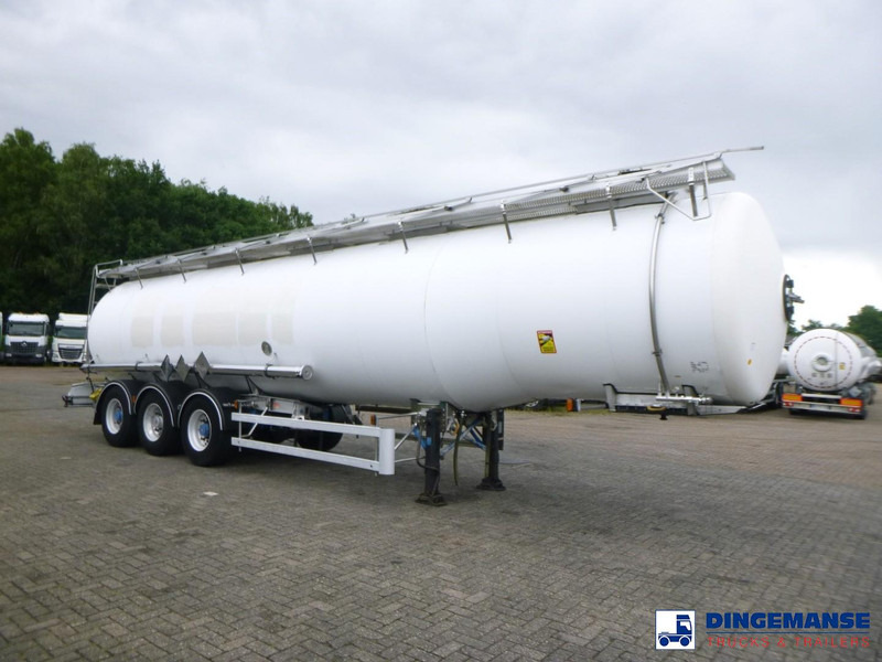 Magyar Chemical tank inox 34 m3 / 1 comp - Ремарке цистерна: снимка 2 Magyar Chemical tank inox 34 m3 / 1 comp - Ремарке цистерна: снимка 2