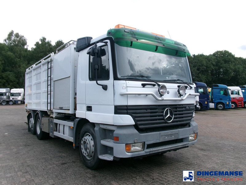 Mercedes-Benz Actros 2535 6x2 vacuum tank Saugbagger - Каналопочистваща машина: снимка 2 Mercedes-Benz Actros 2535 6x2 vacuum tank Saugbagger - Каналопочистваща машина: снимка 2
