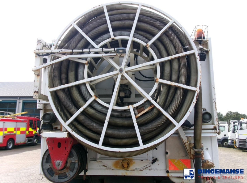 Mercedes-Benz Actros 2535 6x2 vacuum tank Saugbagger - Каналопочистваща машина: снимка 5 Mercedes-Benz Actros 2535 6x2 vacuum tank Saugbagger - Каналопочистваща машина: снимка 5
