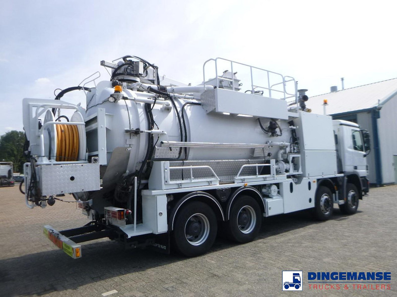 Mercedes-Benz Actros 3241 8x4 RHD Huwer vacuum tank / hydrocureur 15 m3 - Каналопочистваща машина: снимка 3 Mercedes-Benz Actros 3241 8x4 RHD Huwer vacuum tank / hydrocureur 15 m3 - Каналопочистваща машина: снимка 3