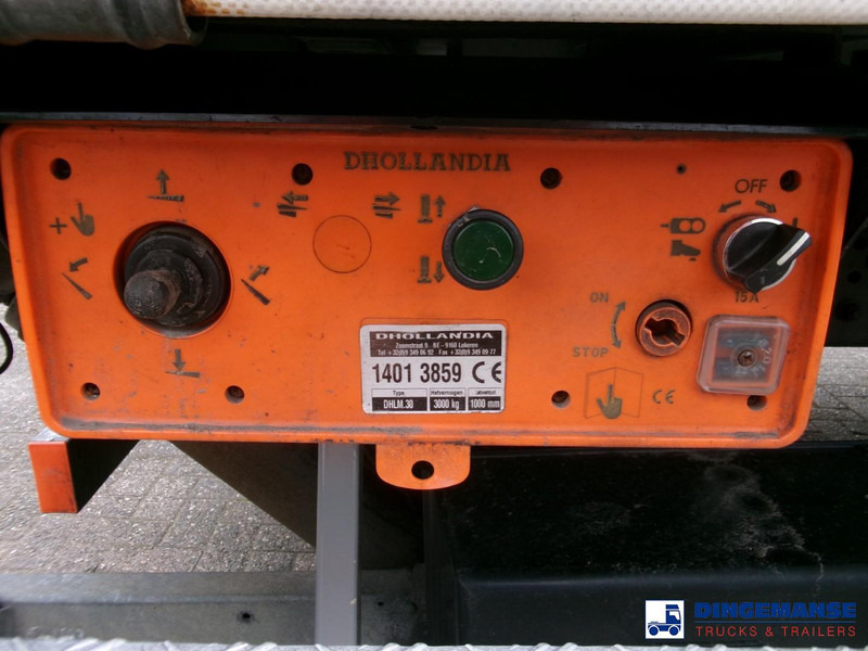 Камион с брезент Mercedes-Benz Antos 2533L 6x2 Euro 6 curtain sider: снимка 17 Камион с брезент Mercedes-Benz Antos 2533L 6x2 Euro 6 curtain sider: снимка 17