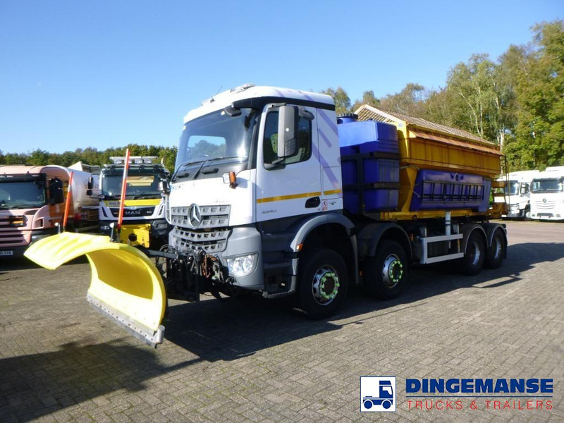 Mercedes-Benz Arocs 3240 8x4 RHD Schmidt snow plough / gritter - Снегорин: снимка 1 Mercedes-Benz Arocs 3240 8x4 RHD Schmidt snow plough / gritter - Снегорин: снимка 1