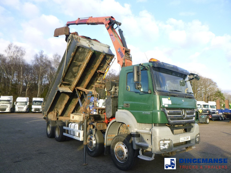 Mercedes-Benz Axor 3236 8x4 RHD tipper + Hiab 1283 DK-2 Duo - Камион с кран: снимка 2 Mercedes-Benz Axor 3236 8x4 RHD tipper + Hiab 1283 DK-2 Duo - Камион с кран: снимка 2