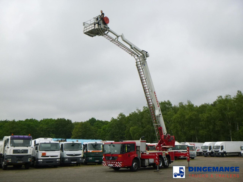 Mercedes-Benz Econic 6x2 RHD Magirus ALP325 fire truck - Пожарна кола: снимка 5 Mercedes-Benz Econic 6x2 RHD Magirus ALP325 fire truck - Пожарна кола: снимка 5