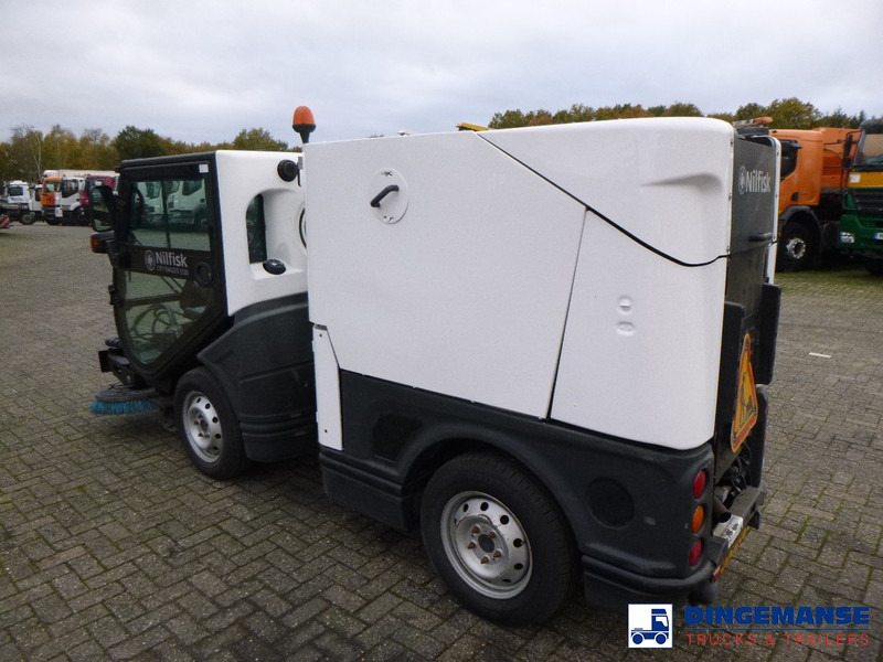 Nilfisk City Ranger CR3500 street sweeper - Мотометачна машина: снимка 3 Nilfisk City Ranger CR3500 street sweeper - Мотометачна машина: снимка 3