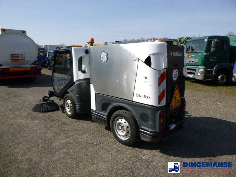 Nilfisk City Ranger CR3500 sweeper - Мотометачна машина: снимка 3 Nilfisk City Ranger CR3500 sweeper - Мотометачна машина: снимка 3