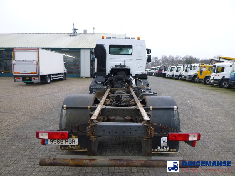 Renault Kerax 380 DXI 4x4 Euro 5 chassis + PTO - Шаси кабина: снимка 5 Renault Kerax 380 DXI 4x4 Euro 5 chassis + PTO - Шаси кабина: снимка 5