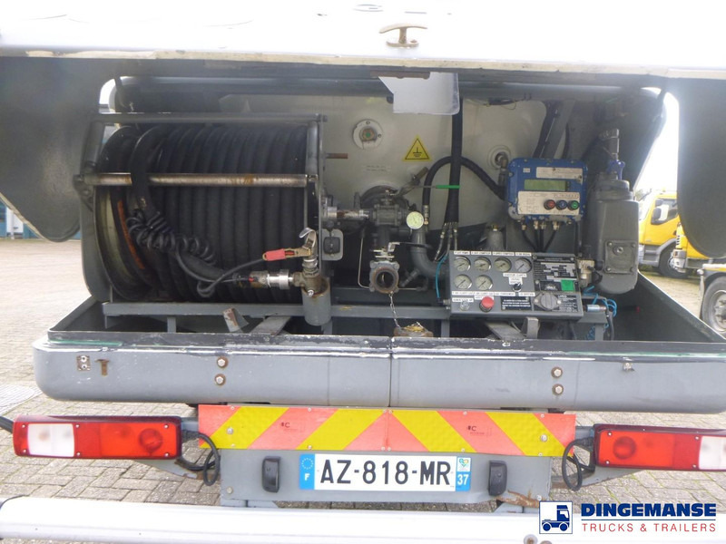 Renault Premium 270.19 dxi 4x2 gas tank 19.6 m3 - Камион цистерна: снимка 5 Renault Premium 270.19 dxi 4x2 gas tank 19.6 m3 - Камион цистерна: снимка 5