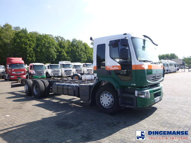 Renault Premium Lander 370 6x2 chassis + ADR - Шаси кабина: снимка 2 Renault Premium Lander 370 6x2 chassis + ADR - Шаси кабина: снимка 2