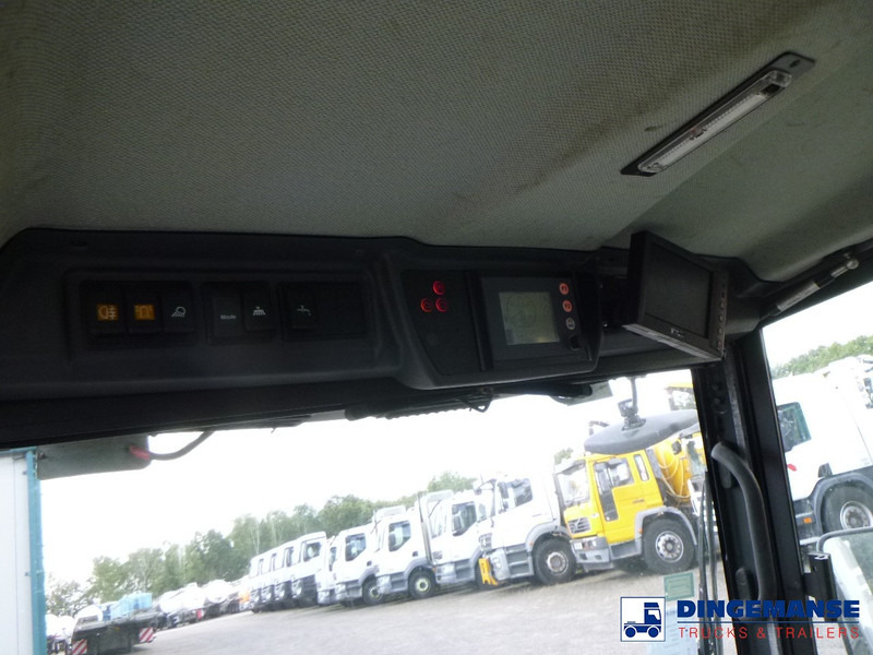 Мотометачна машина Schmidt Compact 200 street sweeper: снимка 15