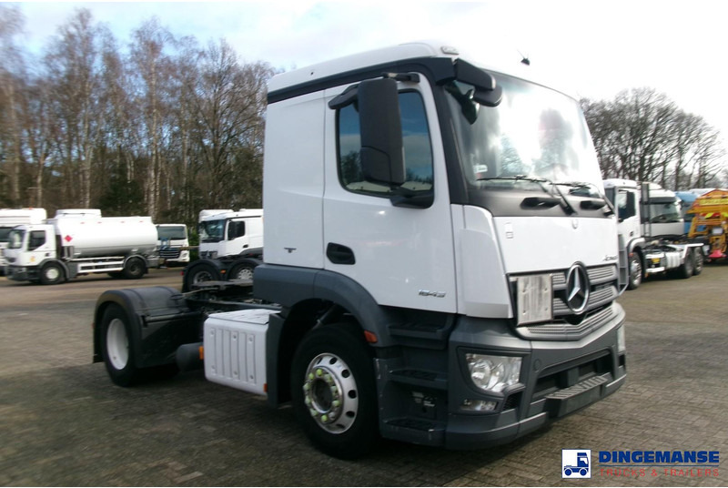 Mercedes-Benz Actros 1843 4x2 Euro 6 / ADR + PTO - Влекач: снимка 2 Mercedes-Benz Actros 1843 4x2 Euro 6 / ADR + PTO - Влекач: снимка 2