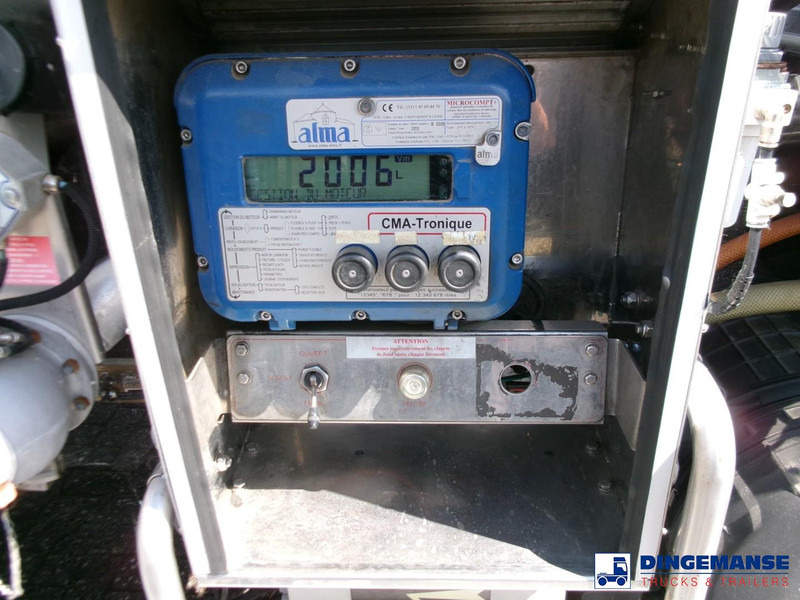 Камион цистерна Volvo FE 260 4x2 dxi fuel tank 13.3 m3 / 4 comp / ADR 21-06-2024: снимка 15 Камион цистерна Volvo FE 260 4x2 dxi fuel tank 13.3 m3 / 4 comp / ADR 21-06-2024: снимка 15