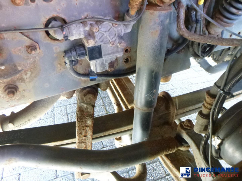 Volvo FE 300 6X4 Whale vacuum tank 10.2 m3 - Каналопочистваща машина: снимка 5 Volvo FE 300 6X4 Whale vacuum tank 10.2 m3 - Каналопочистваща машина: снимка 5