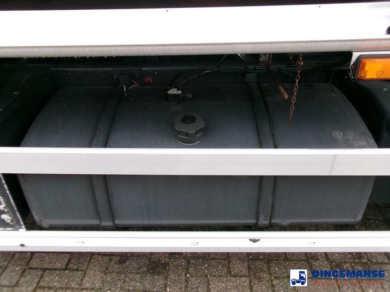 Камион цистерна Volvo FL 240 4x2 RHD fuel tank 13 m3 / 4 comp: снимка 7
