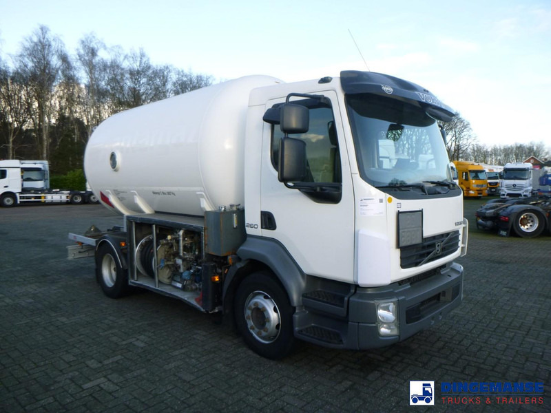 Volvo FL 260 4x2 gas tank 13.9 m3 - Камион цистерна: снимка 2 Volvo FL 260 4x2 gas tank 13.9 m3 - Камион цистерна: снимка 2