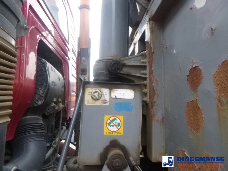 Самосвал камион Volvo FM 410 8x4 RHD steel tipper 16.6 m3: снимка 11