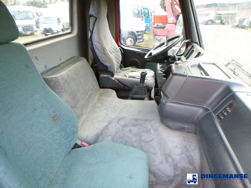 Interior photo 2: Мултилифт с кука камион Volvo FM12 380 6x4 Euro 2 Hiab Multilift container hook 21 t