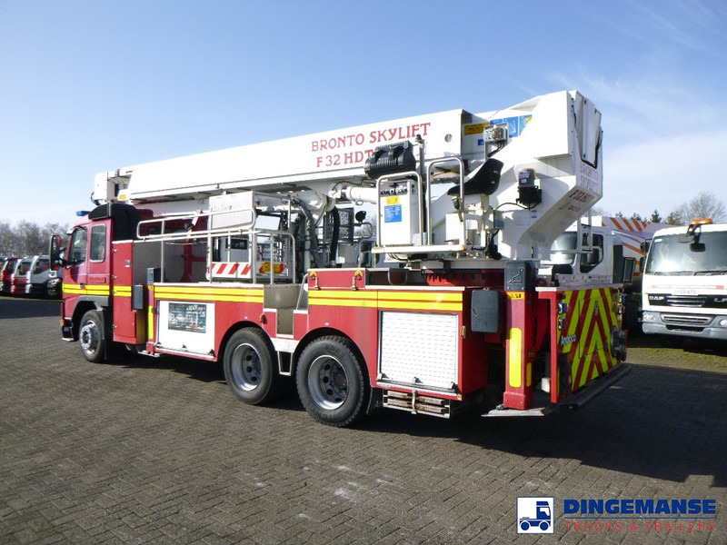Volvo FM12 6x4 RHD Bronto Skylift F32HDT Angloco fire truck - Пожарна кола: снимка 3 Volvo FM12 6x4 RHD Bronto Skylift F32HDT Angloco fire truck - Пожарна кола: снимка 3