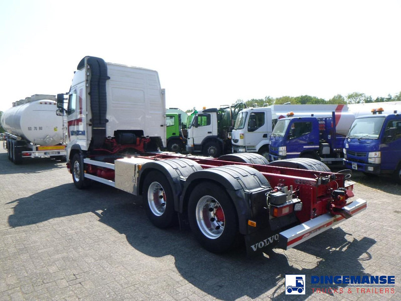 Volvo FM16 600 6x4 Euro 5 chassis + Retarder - Шаси кабина: снимка 3 Volvo FM16 600 6x4 Euro 5 chassis + Retarder - Шаси кабина: снимка 3