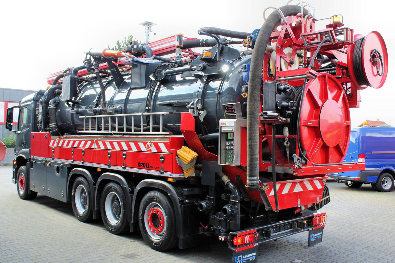 Mercedes-Benz AROCS 3246 8x4 Kroll 16m³ WRG Winterheizung -15C - Каналопочистваща машина: снимка 3 Mercedes-Benz AROCS 3246 8x4 Kroll 16m³ WRG Winterheizung -15C - Каналопочистваща машина: снимка 3