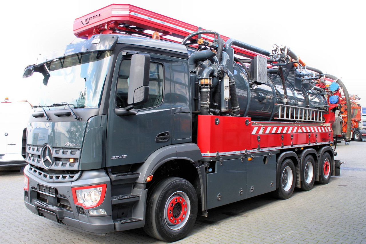 Mercedes-Benz AROCS 3246 8x4 Kroll 16m³ WRG Winterheizung -15C - Каналопочистваща машина: снимка 2 Mercedes-Benz AROCS 3246 8x4 Kroll 16m³ WRG Winterheizung -15C - Каналопочистваща машина: снимка 2