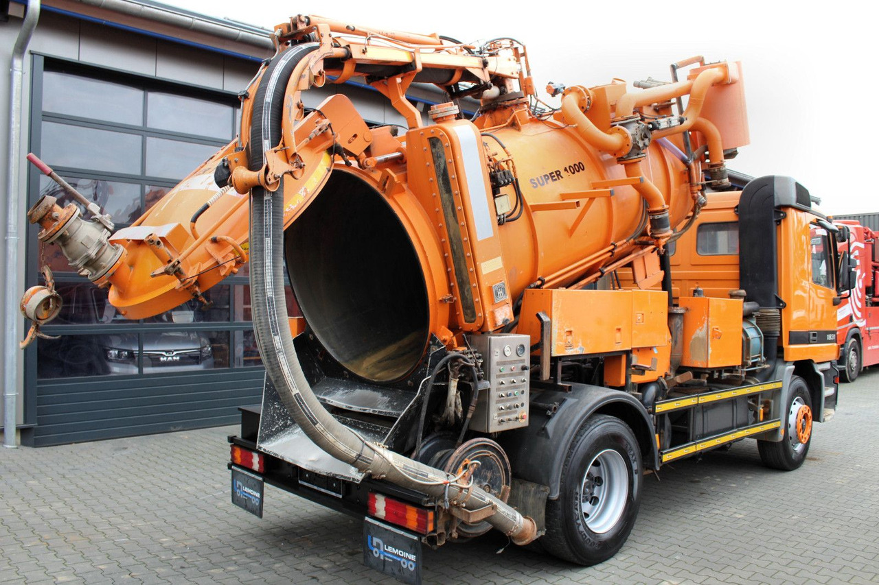 Mercedes-Benz Actros 1831 4x2 Hellmers 6,5m³ V2A INOX Kipper - Каналопочистваща машина: снимка 4 Mercedes-Benz Actros 1831 4x2 Hellmers 6,5m³ V2A INOX Kipper - Каналопочистваща машина: снимка 4